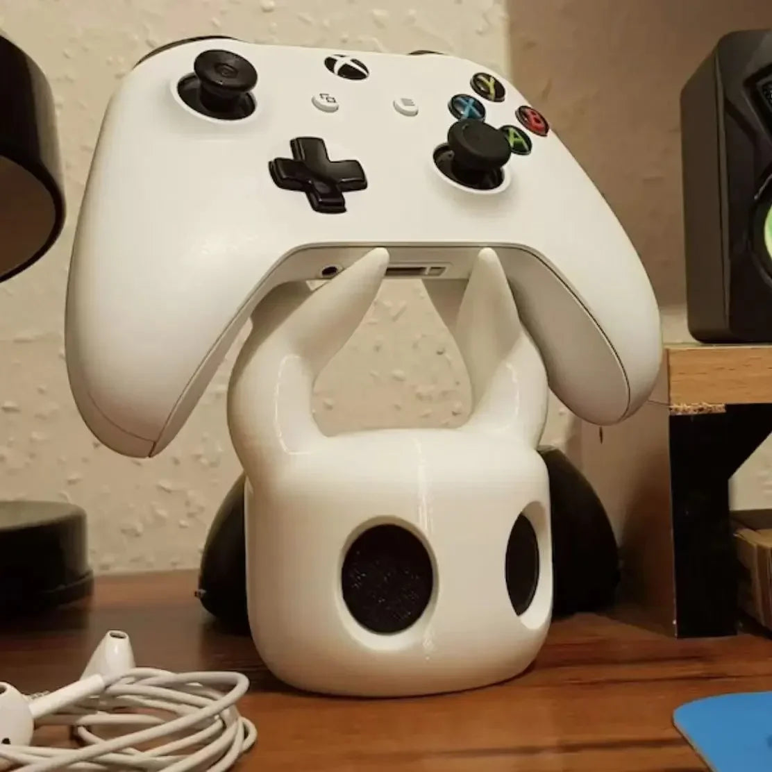 Gaming Accessories Universal Game Controller Stand Hollow Knight Theme Cool Desktop Display for Ps4/Ps5/Switch